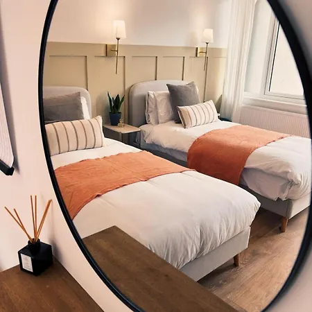 The Tower House Bed and Breakfast 4*