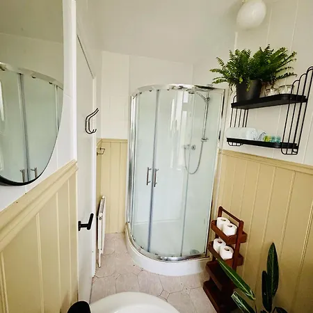 Bed and Breakfast The Tower House