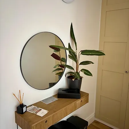 The Tower House 住宿加早餐酒店 托玛斯镇